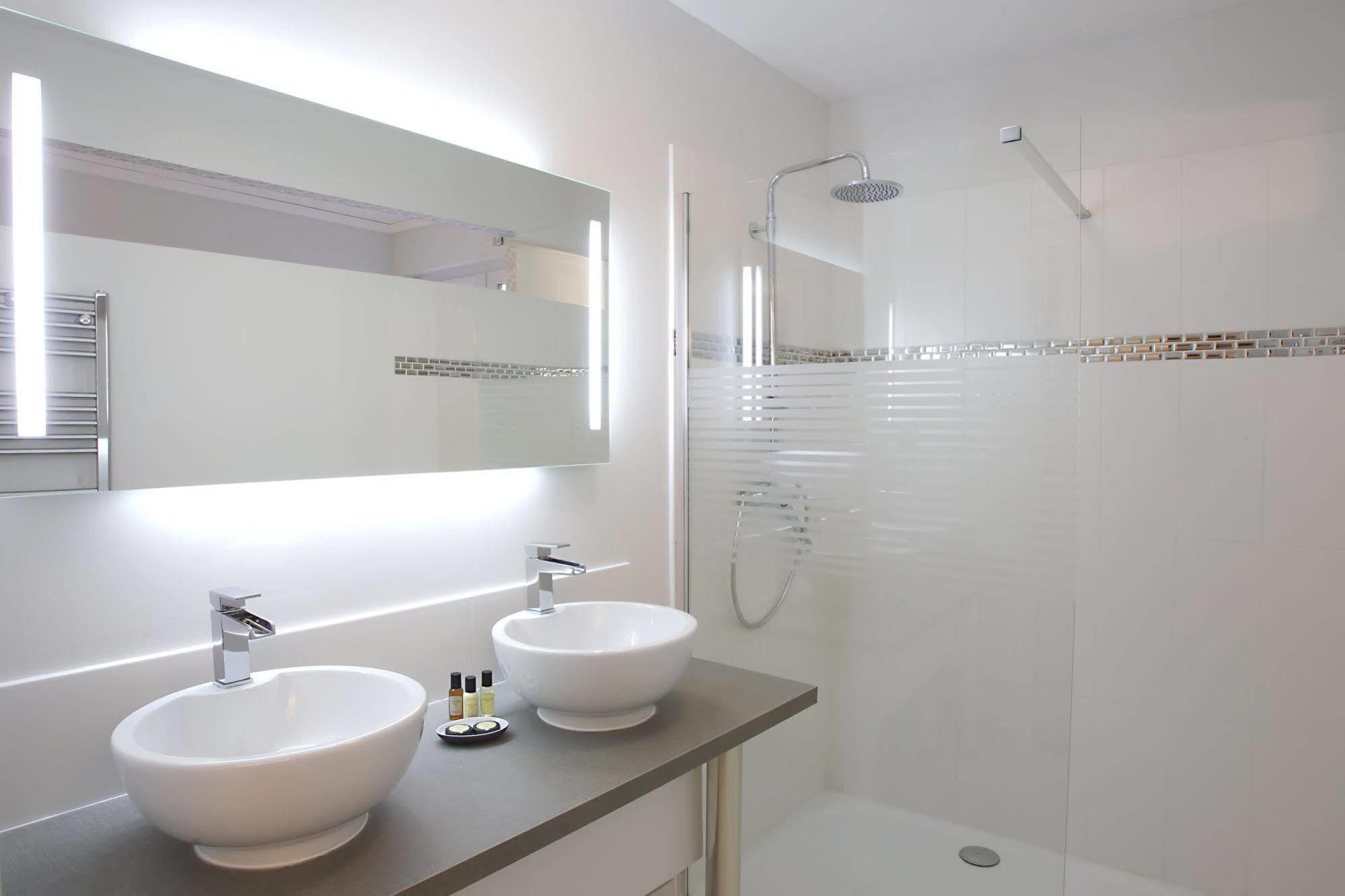 רושקורבון Boutique Hotel Valezieux מראה חיצוני תמונה