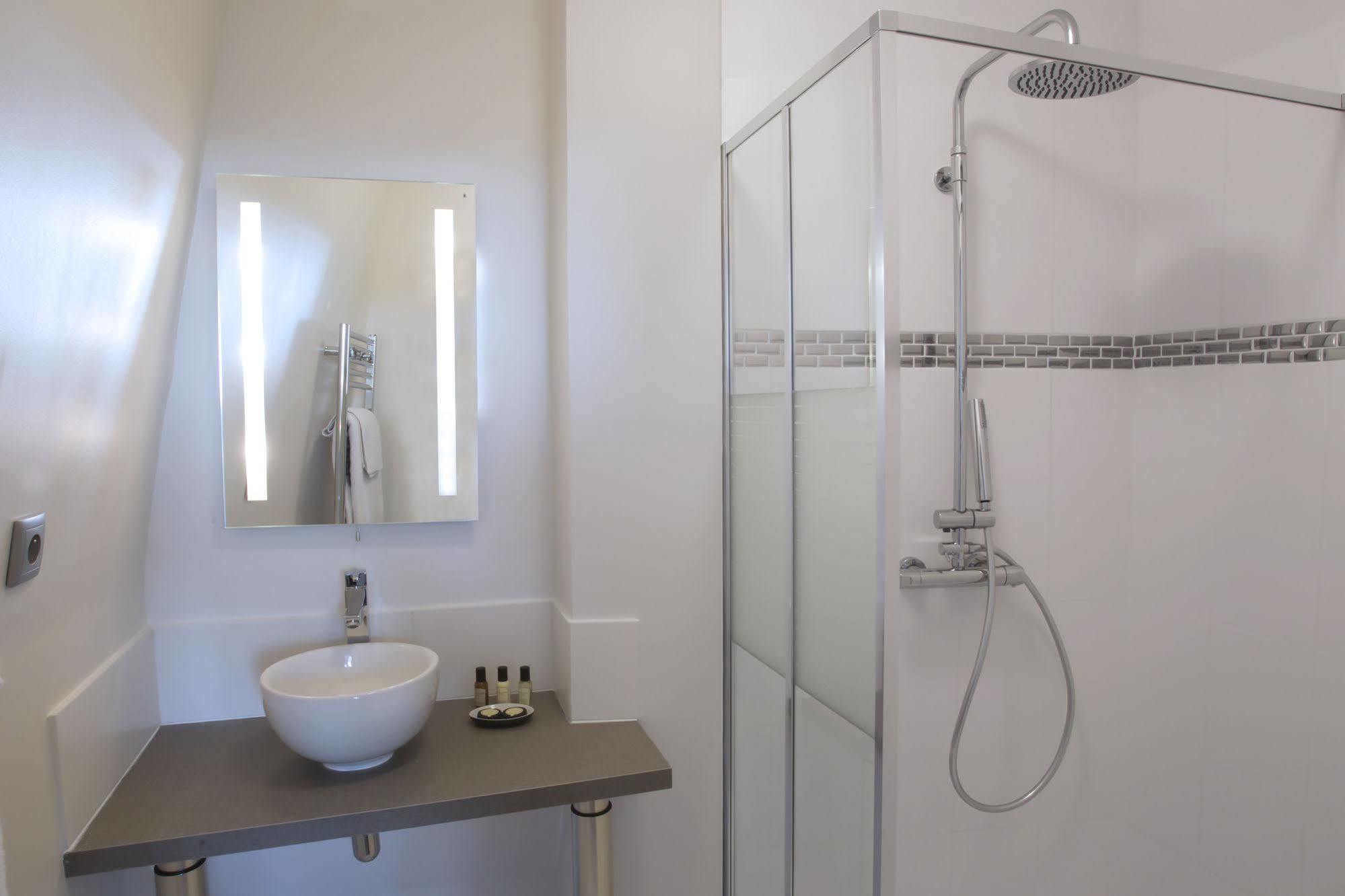 רושקורבון Boutique Hotel Valezieux מראה חיצוני תמונה